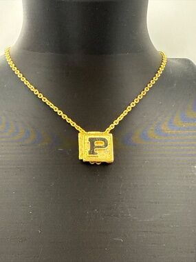 Vintage Princess House Retro Statement Gold Tone Minimalist Initial P Pendant